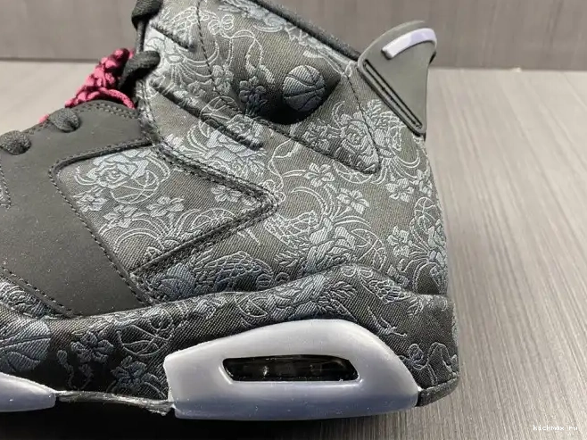 Cheap DB9818-001 SD (W) Triple Black Retro Jordan 6 0511